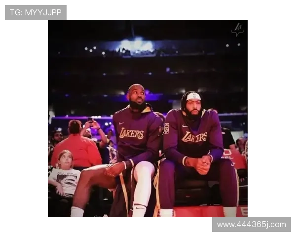 武圣期待詹姆斯再次换队展现精彩球风与职业生涯新篇章